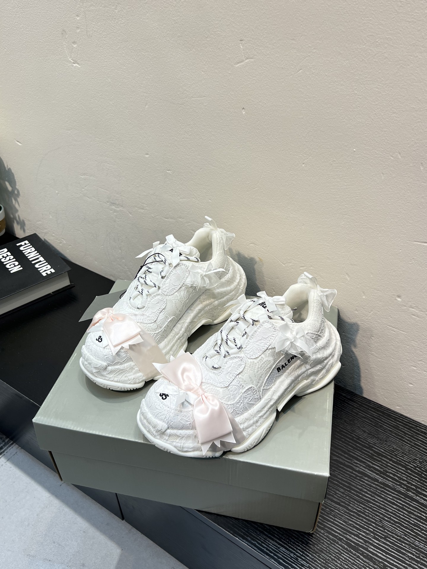 Balenciaga shoe