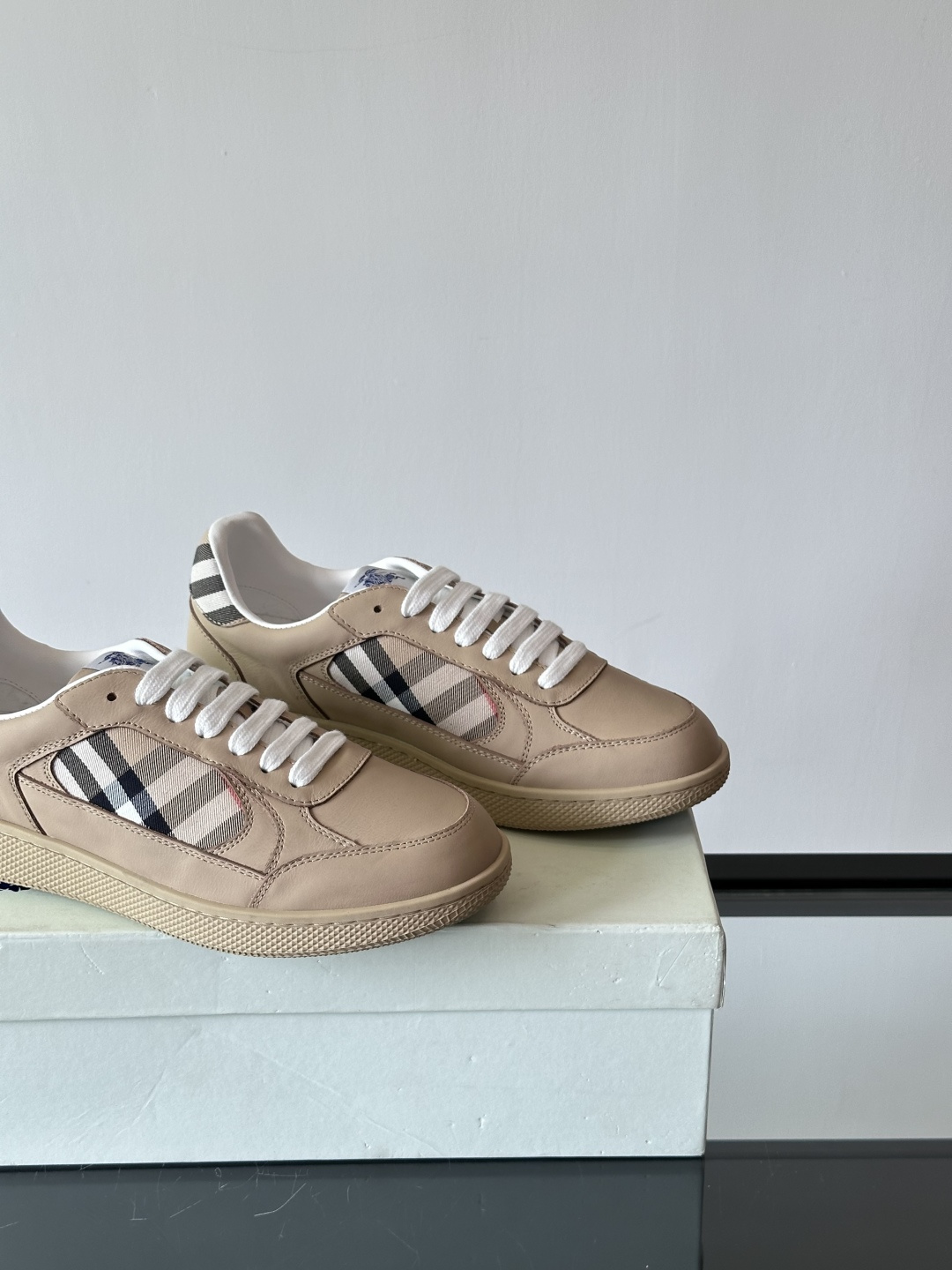 Burberry shoe