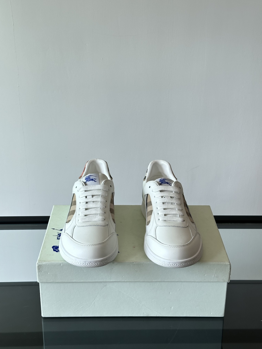 Burberry shoe