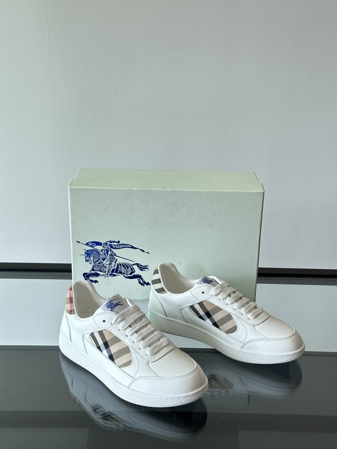 Burberry shoe