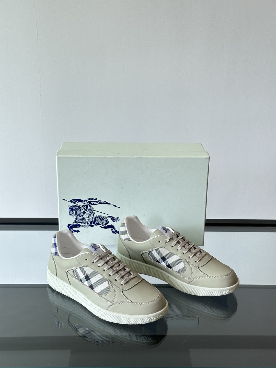 Burberry shoe