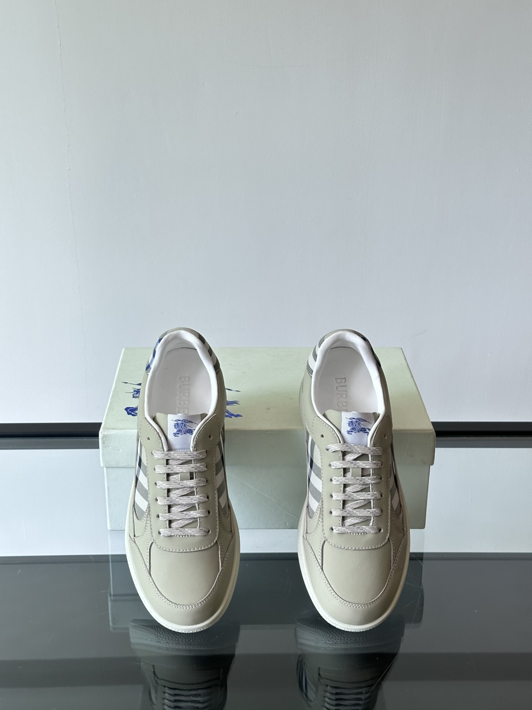 Burberry shoe