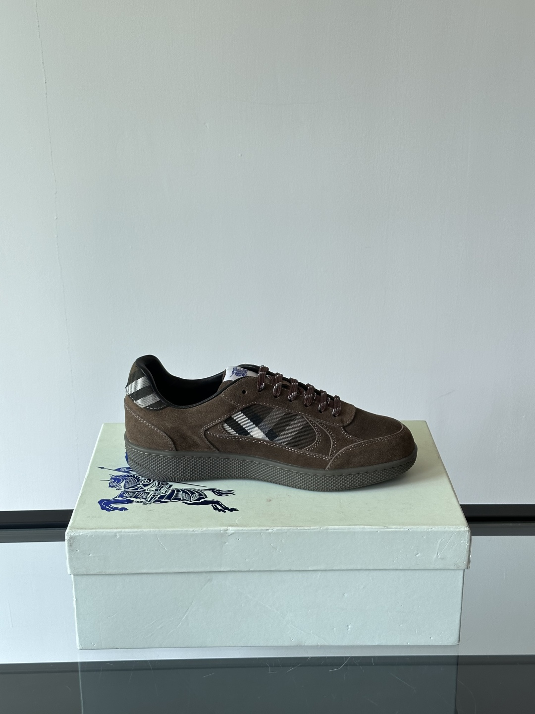 Burberry shoe