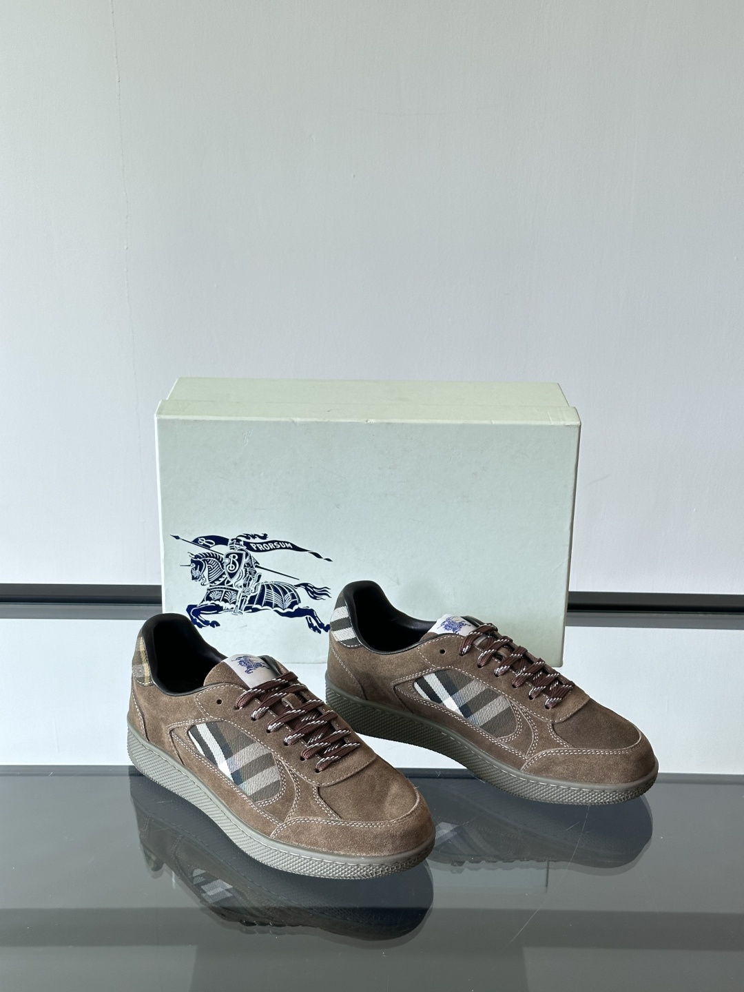 Burberry shoe
