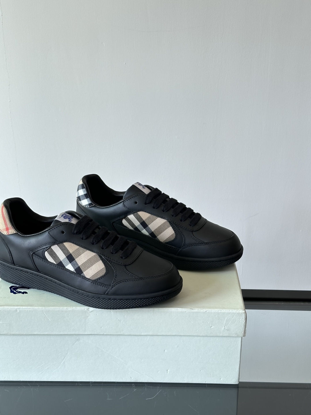 Burberry shoe