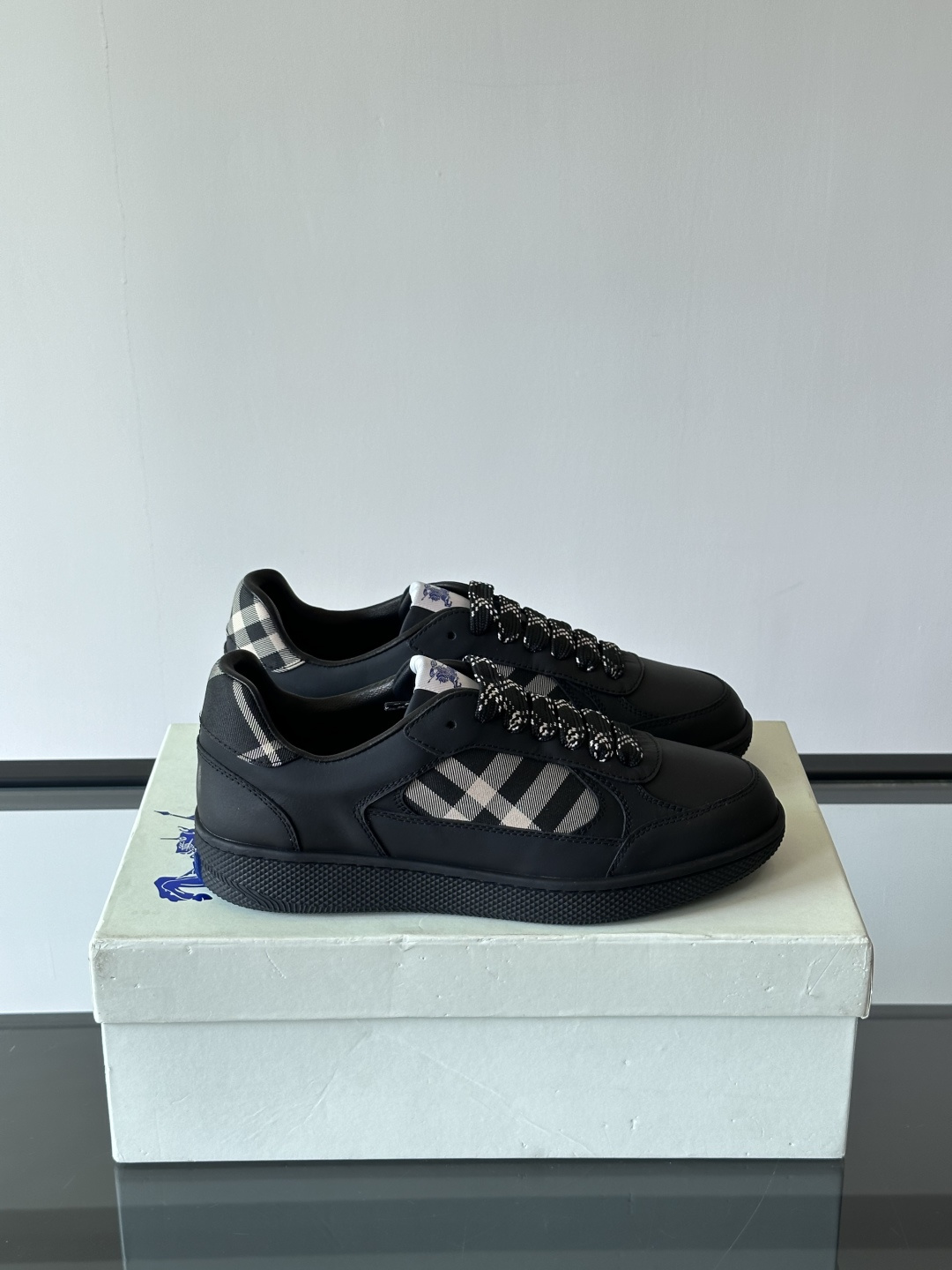 Burberry shoe