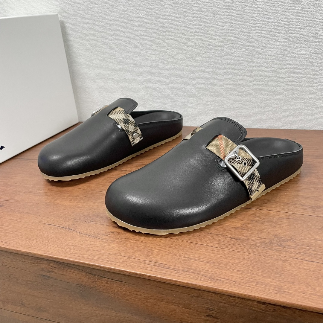 Burberry shoe