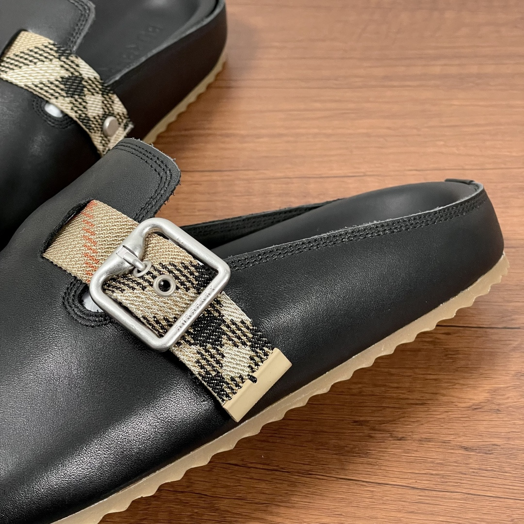 Burberry shoe