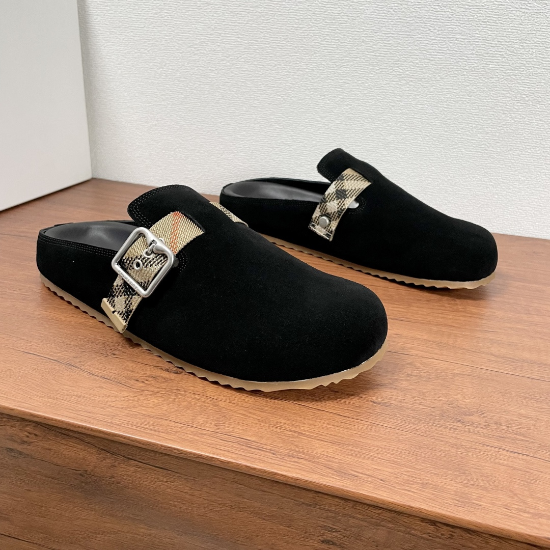 Burberry shoe