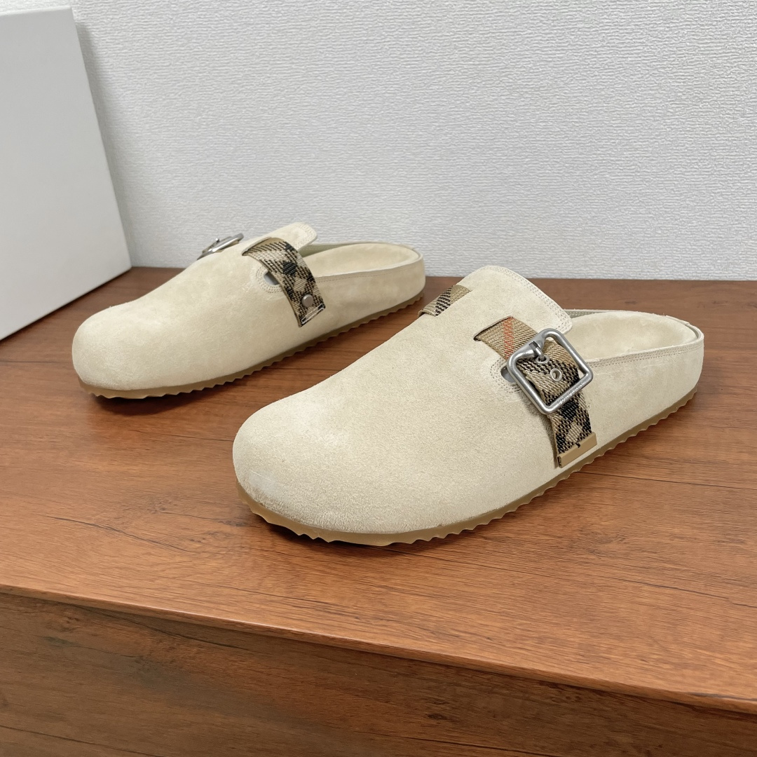 Burberry shoe