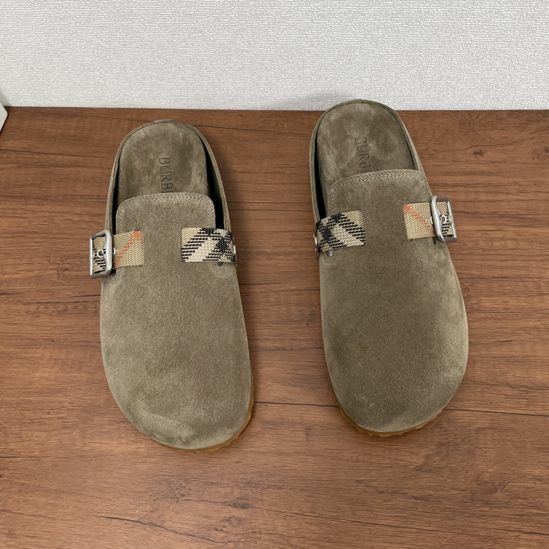 Burberry shoe