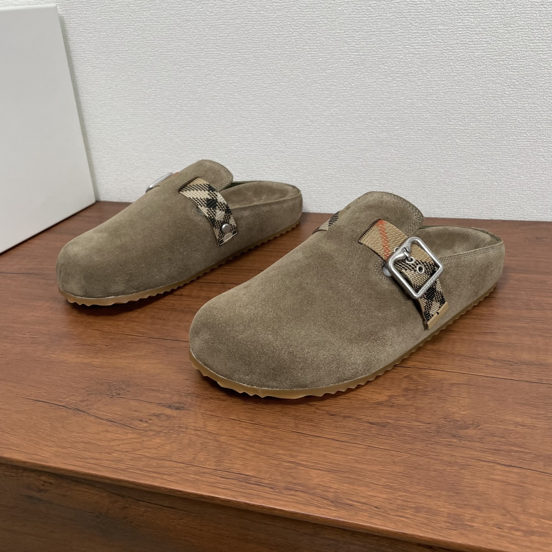Burberry shoe