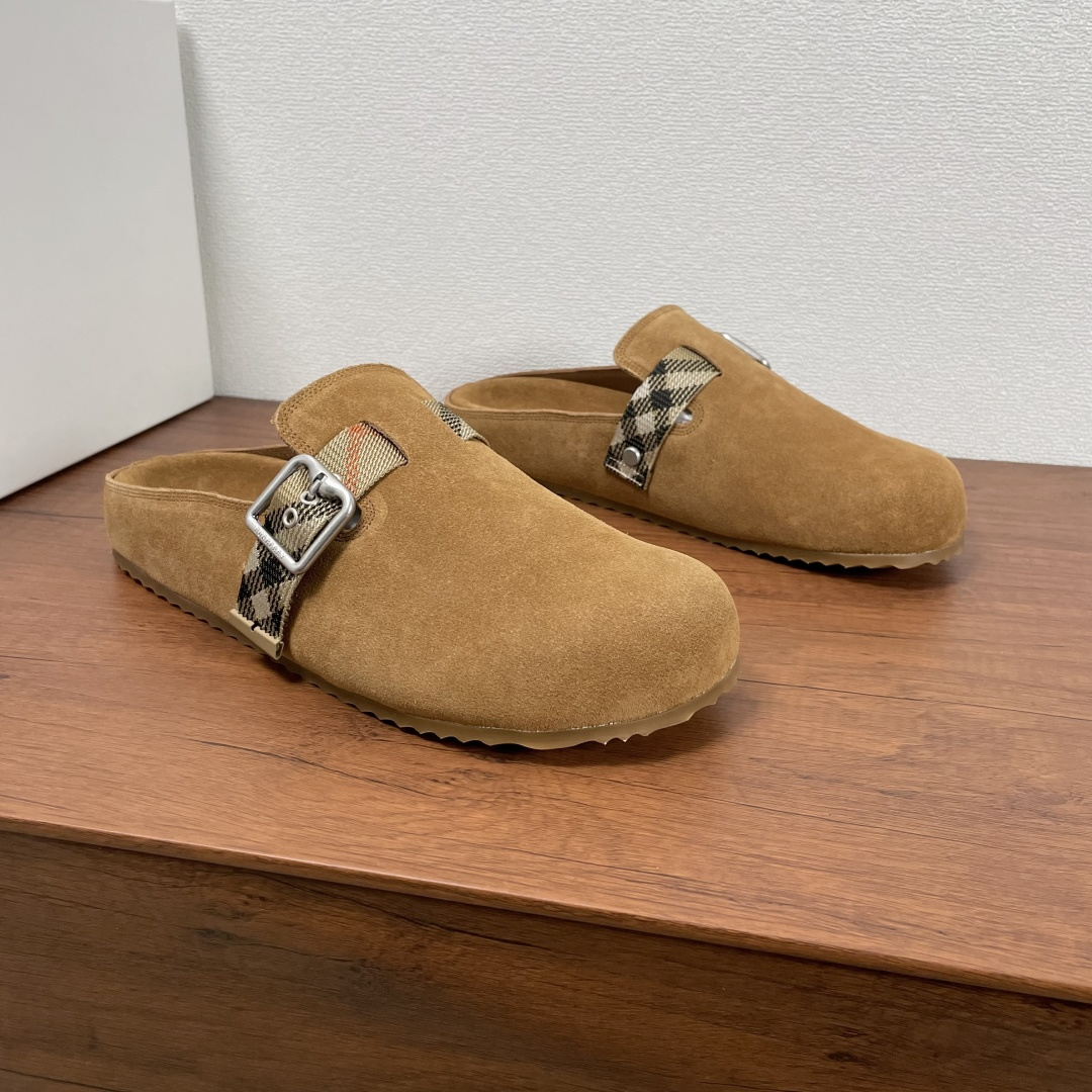 Burberry shoe