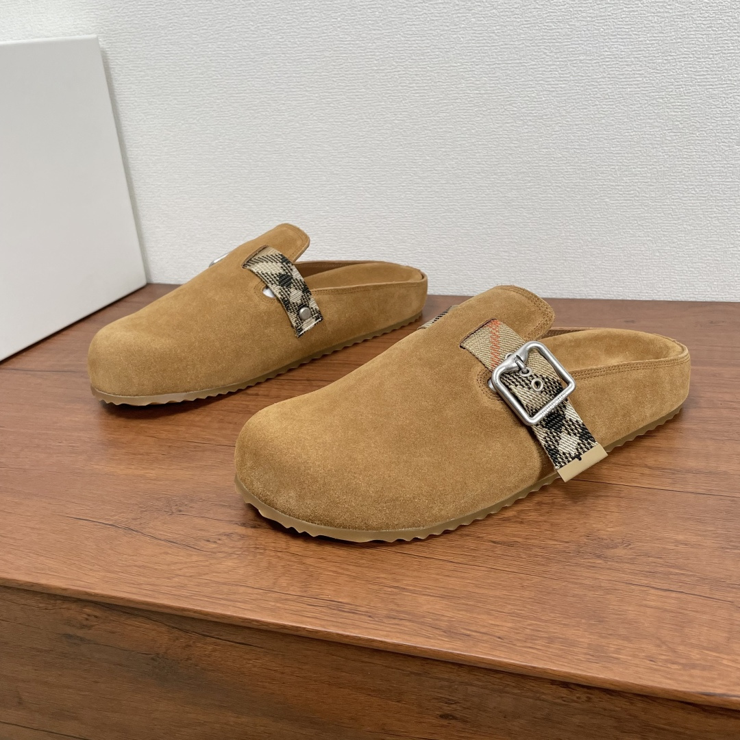 Burberry shoe