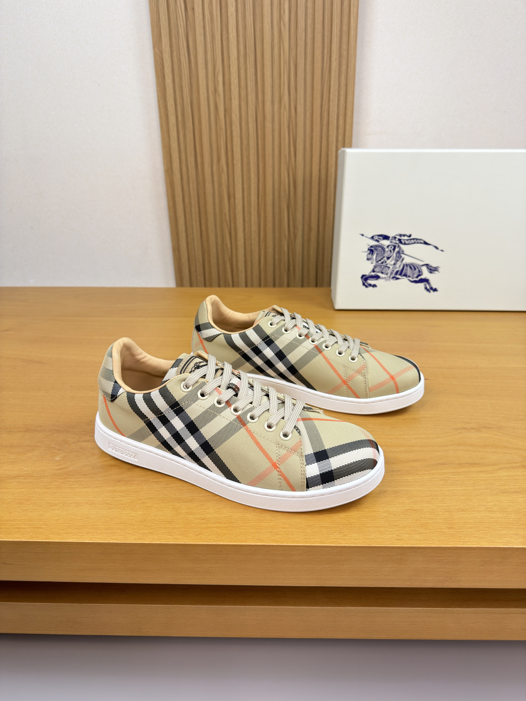 Burberry shoe