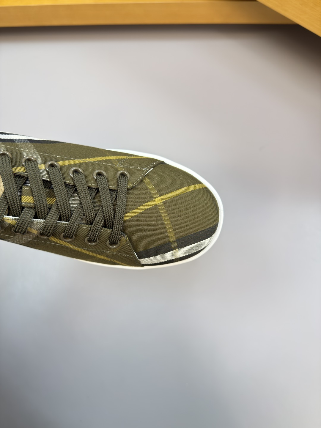 Burberry shoe