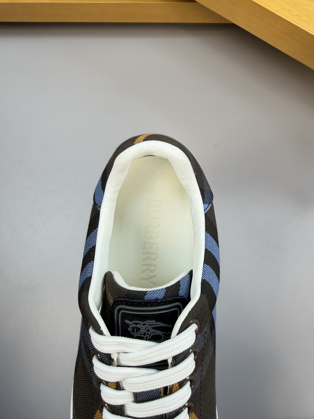 Burberry shoe