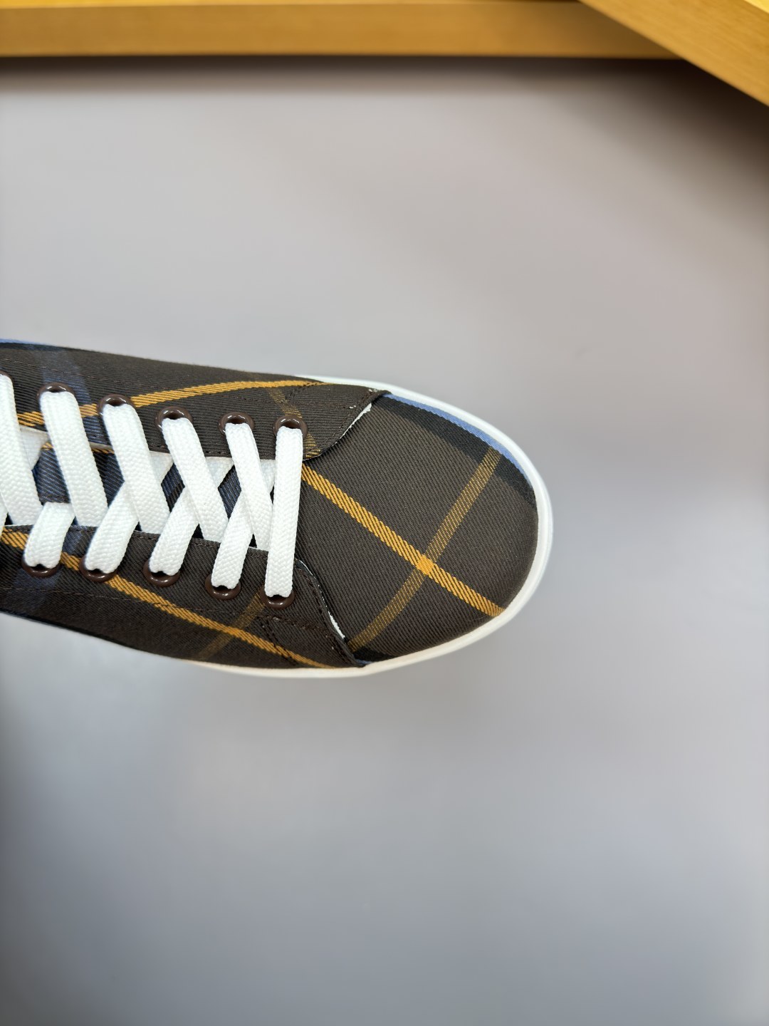 Burberry shoe