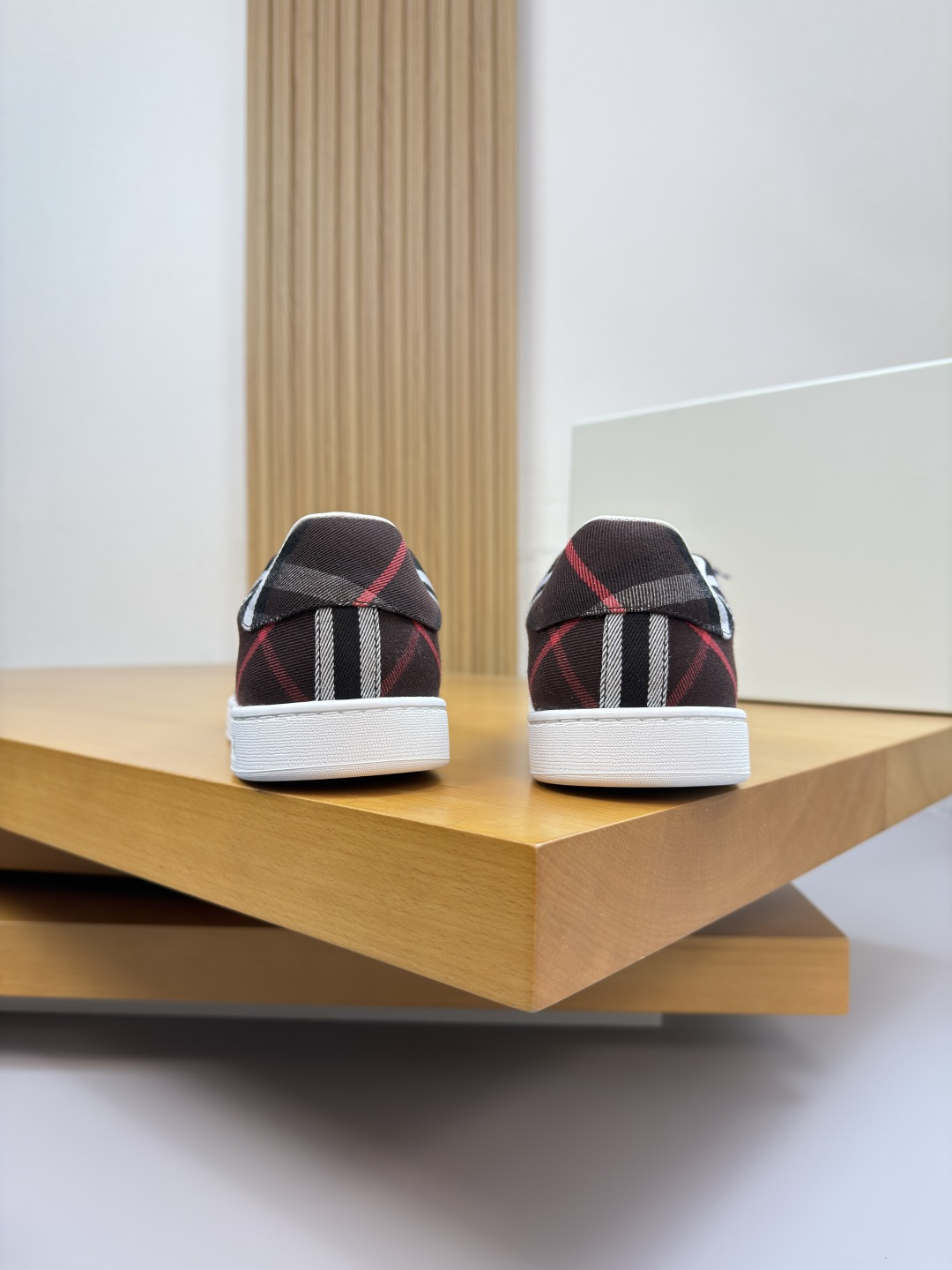 Burberry shoe