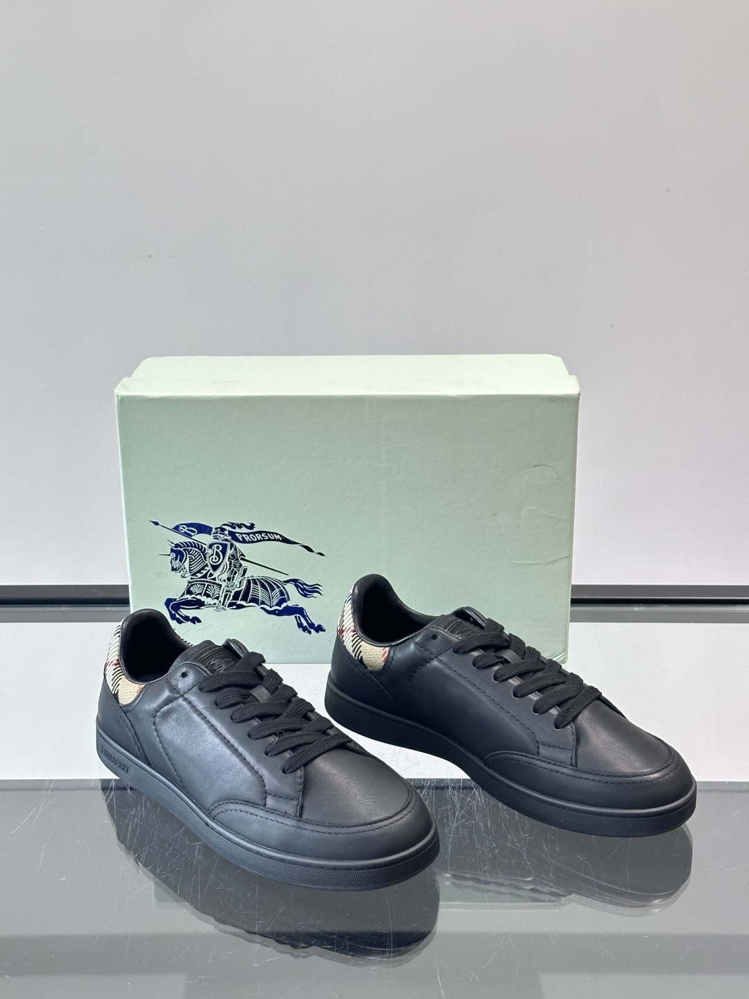 Burberry shoe