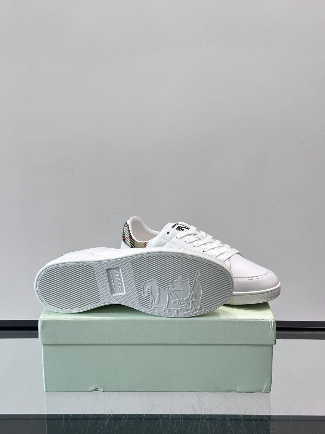 Burberry shoe