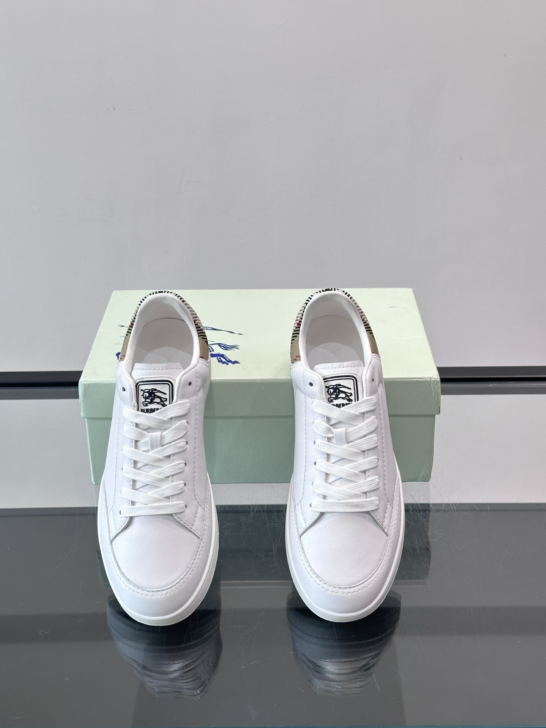 Burberry shoe