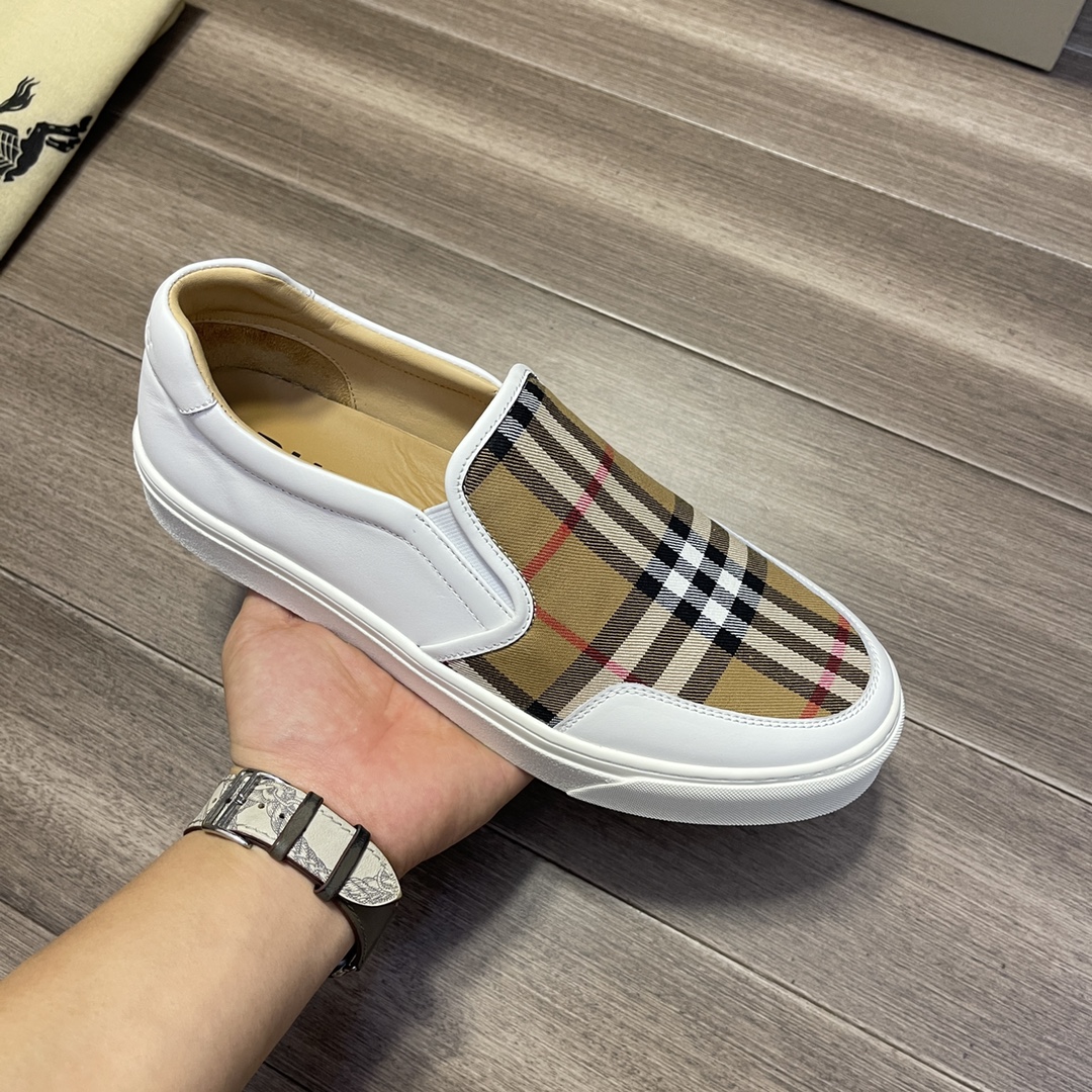 Burberry shoe