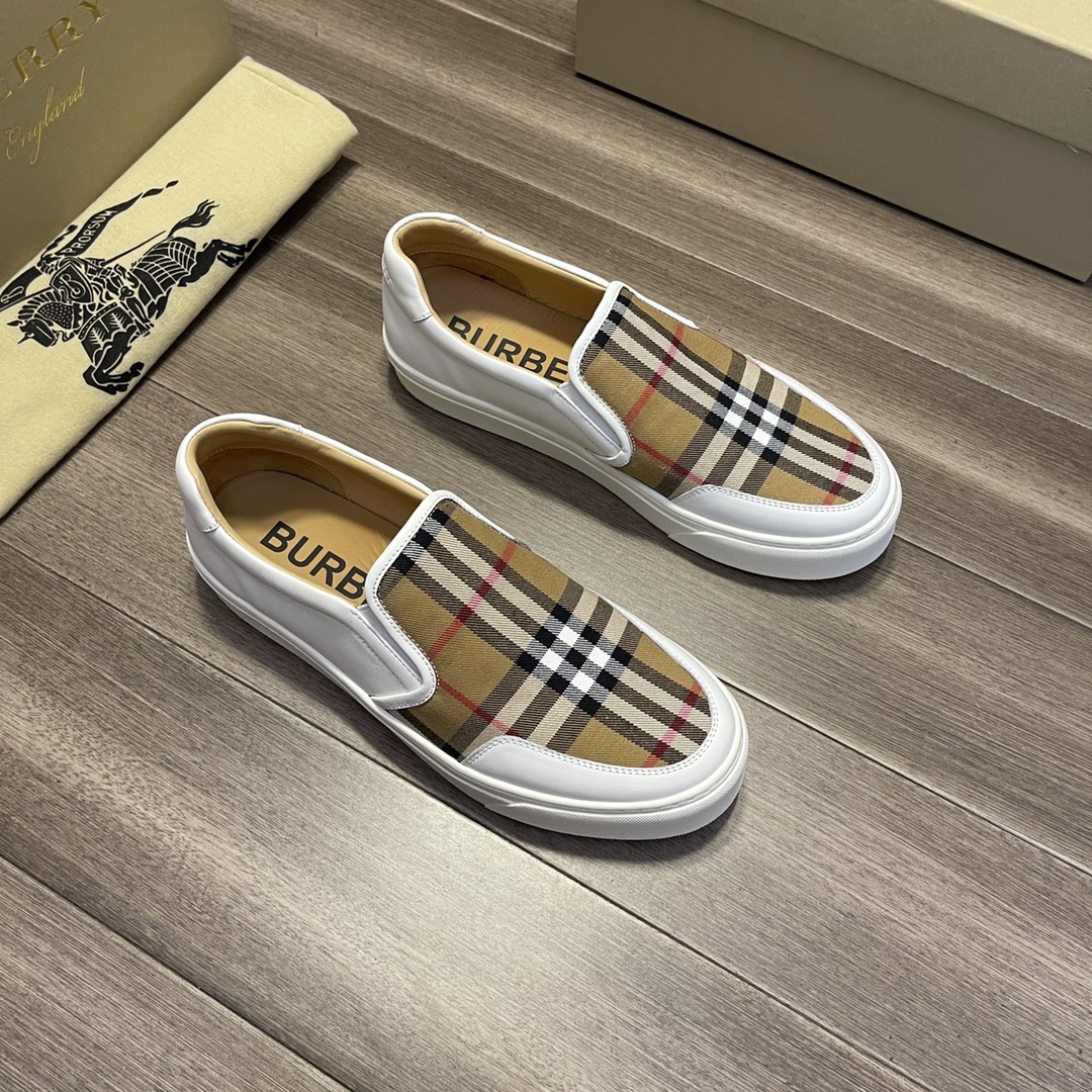 Burberry shoe