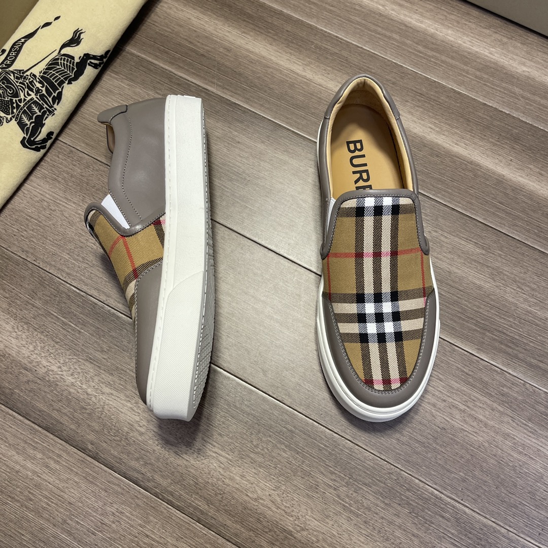 Burberry shoe