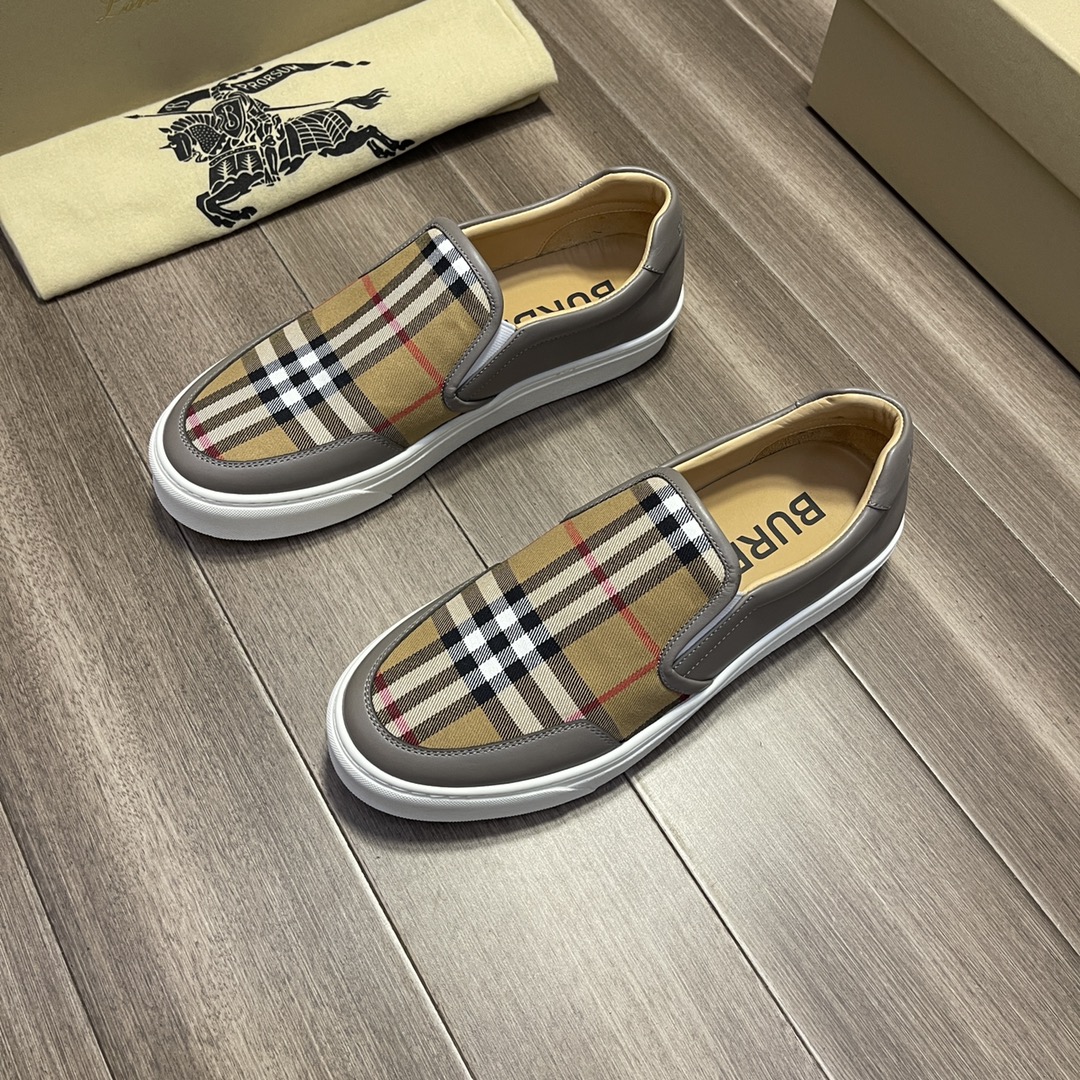 Burberry shoe