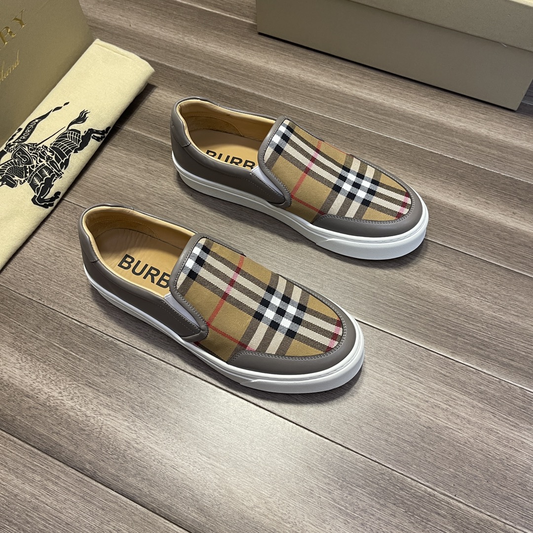 Burberry shoe