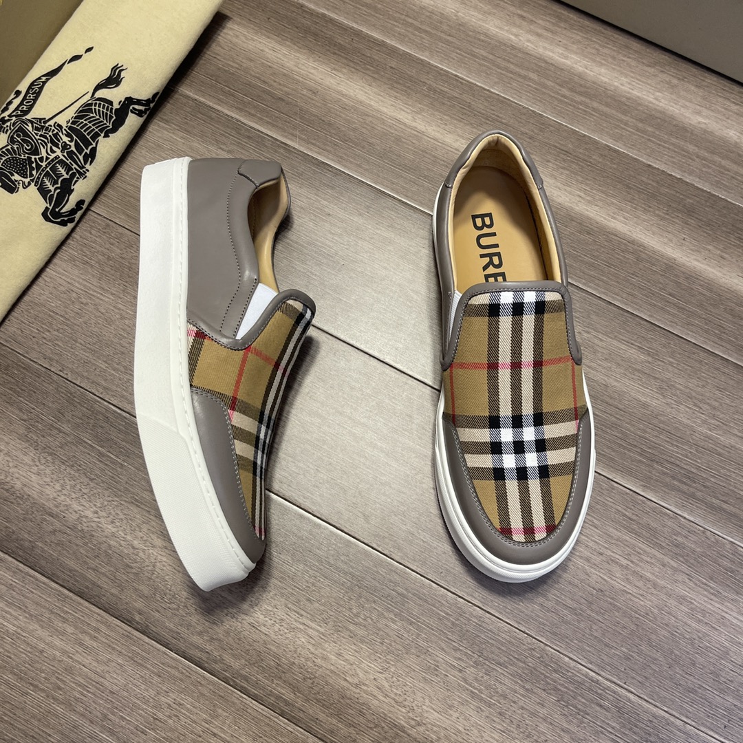 Burberry shoe