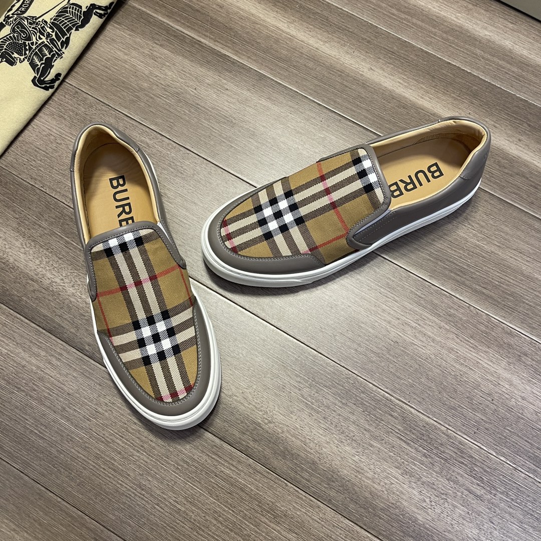 Burberry shoe