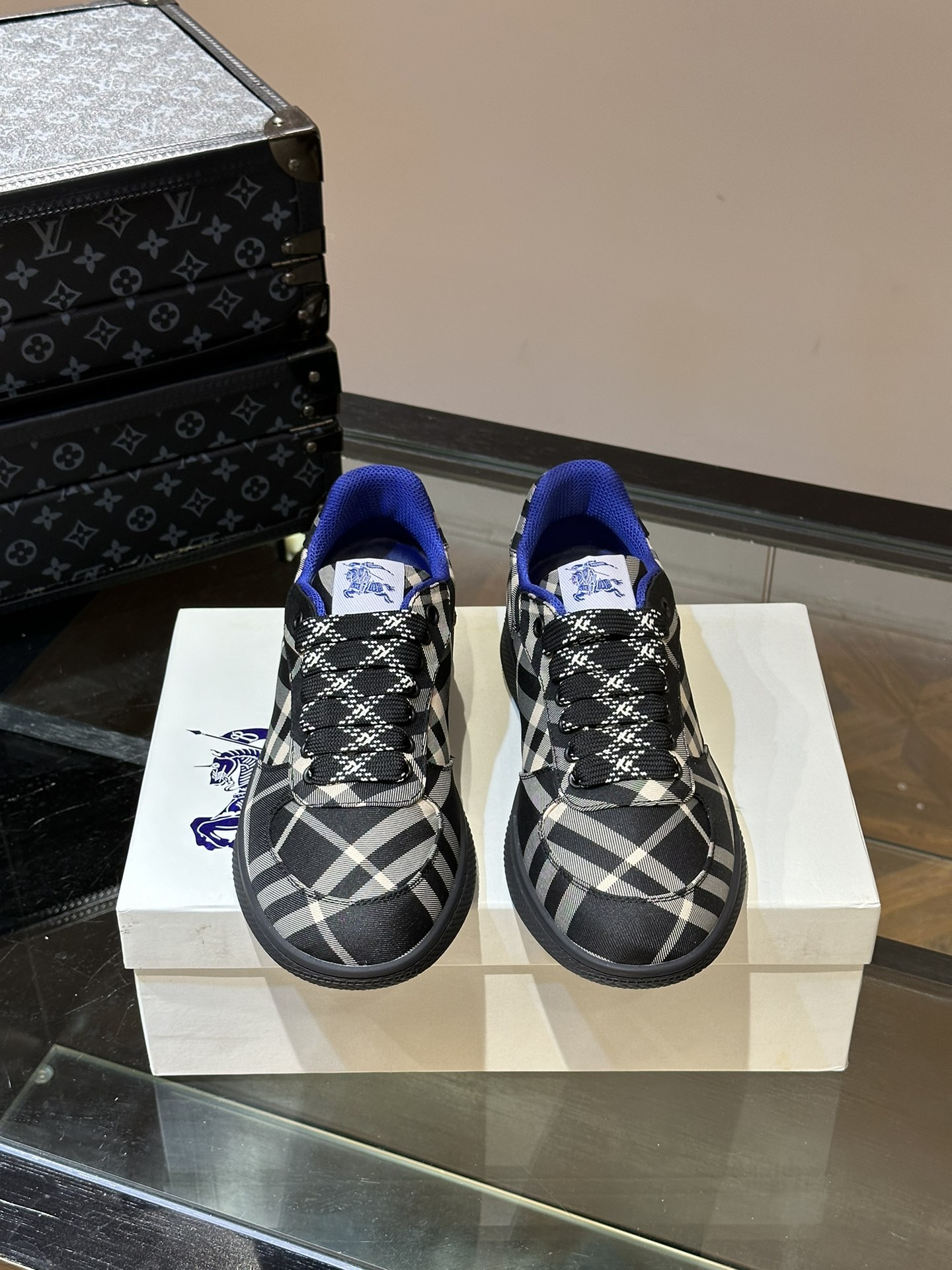 Burberry shoe