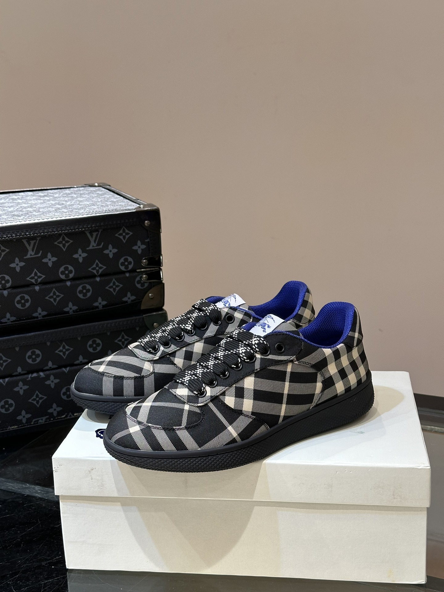 Burberry shoe