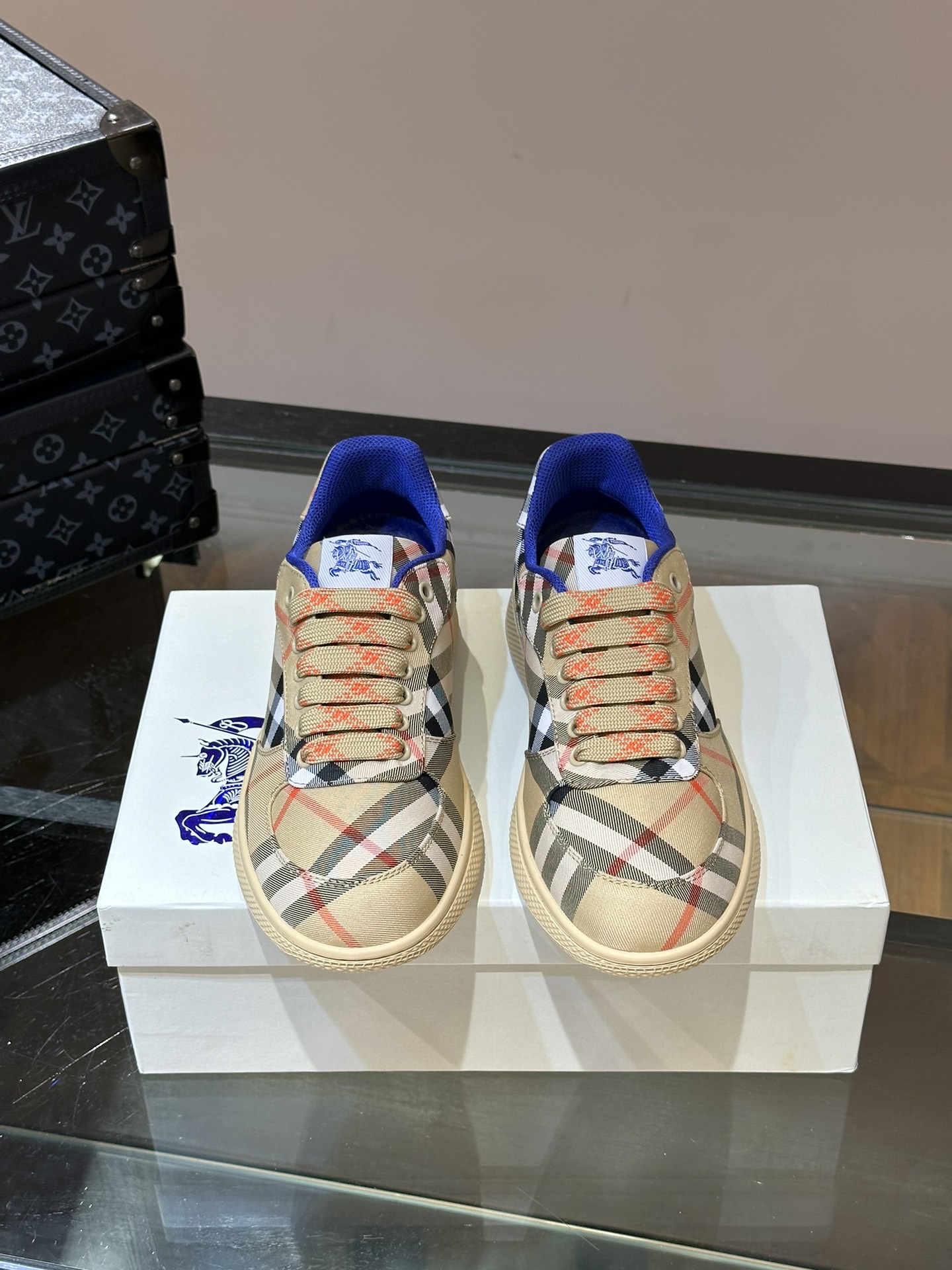 Burberry shoe