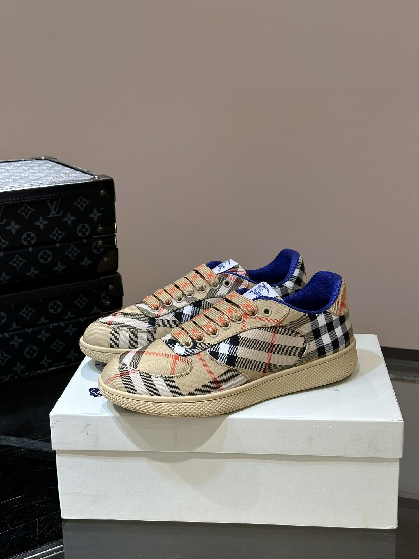 Burberry shoe