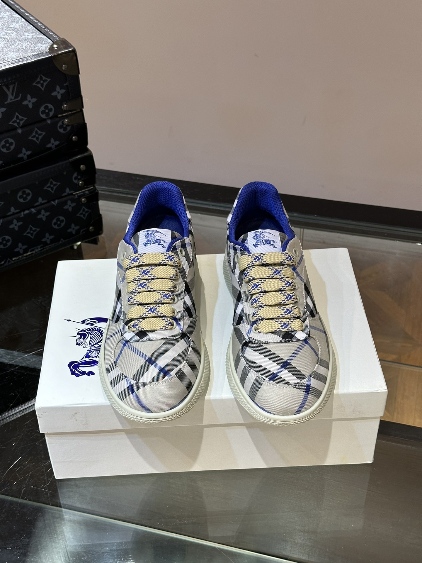 Burberry shoe