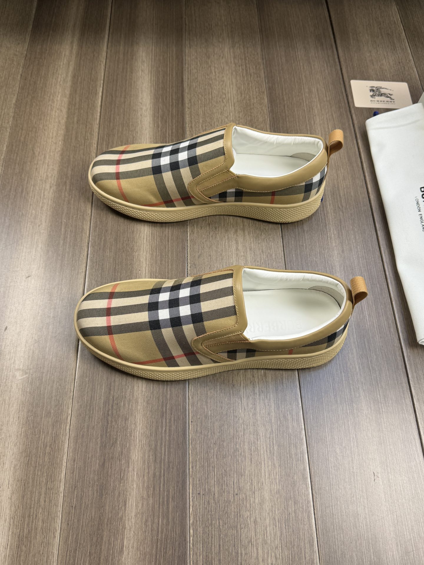 Burberry shoe