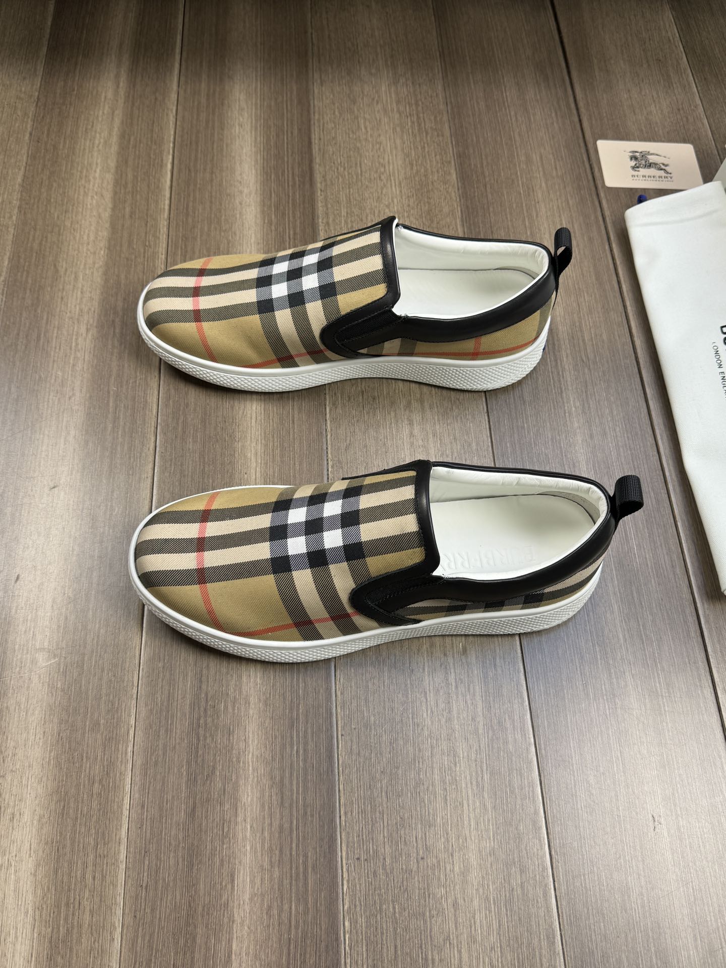 Burberry shoe