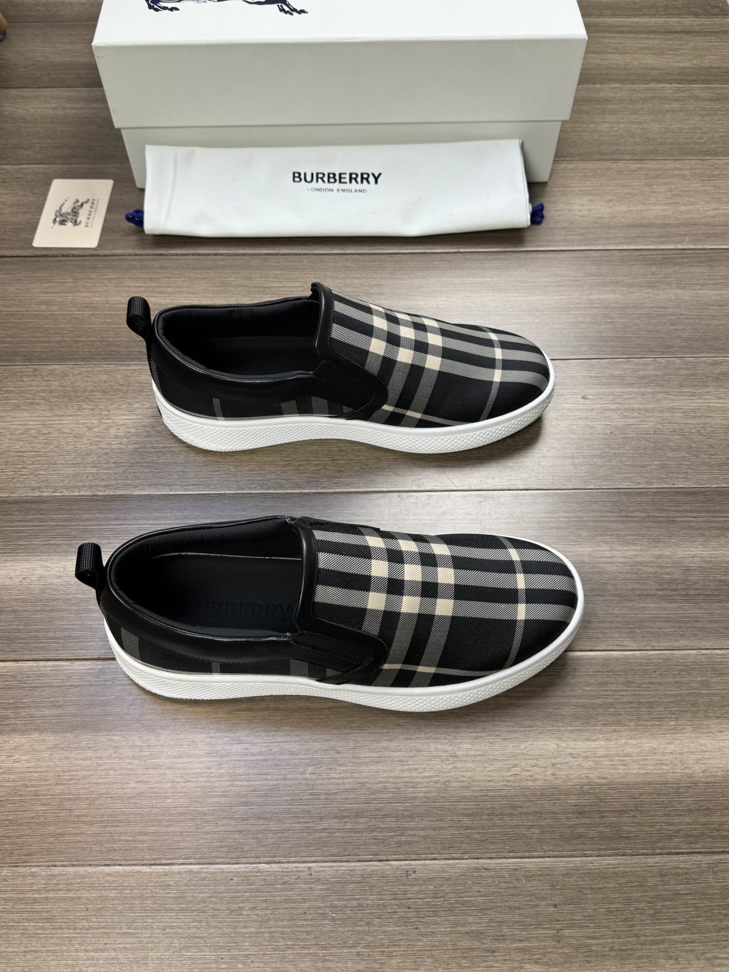 Burberry shoe