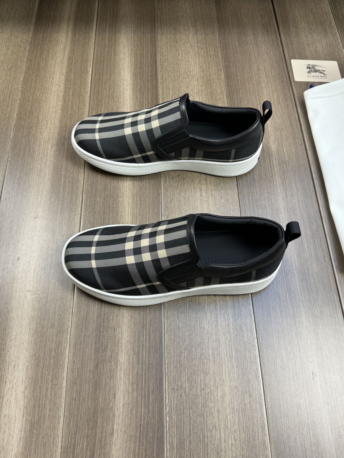 Burberry shoe