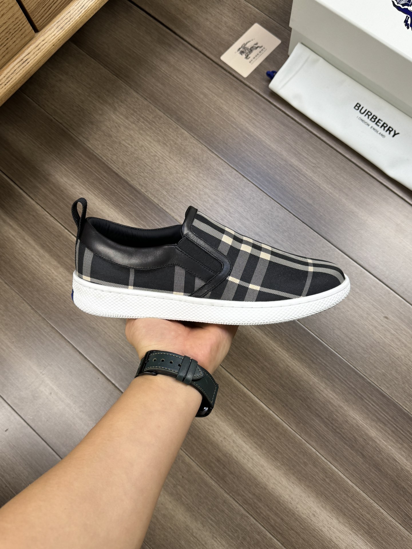 Burberry shoe