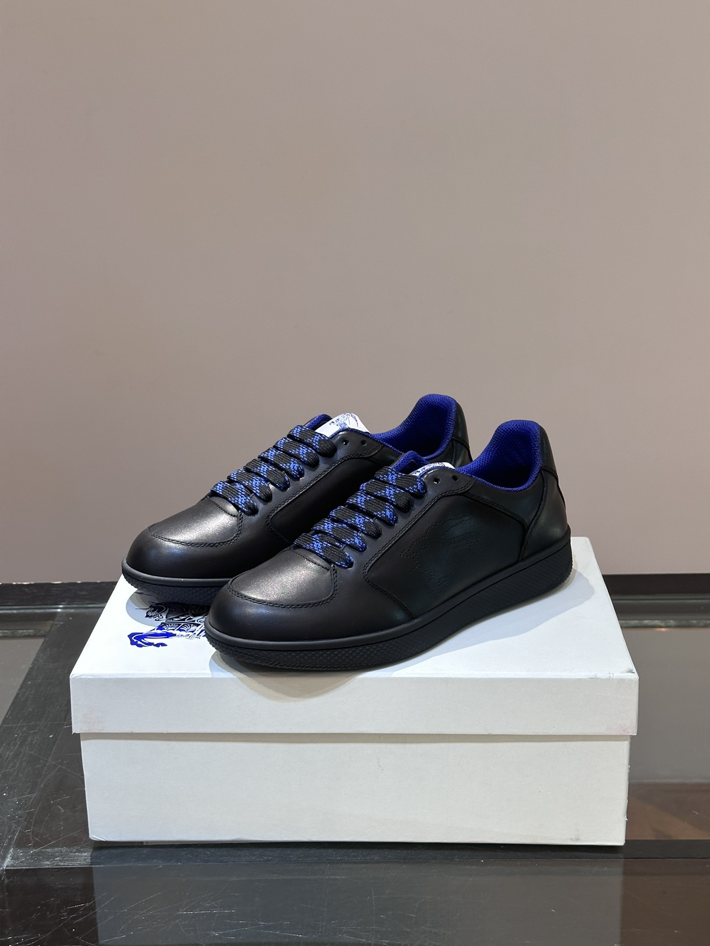 Burberry shoe