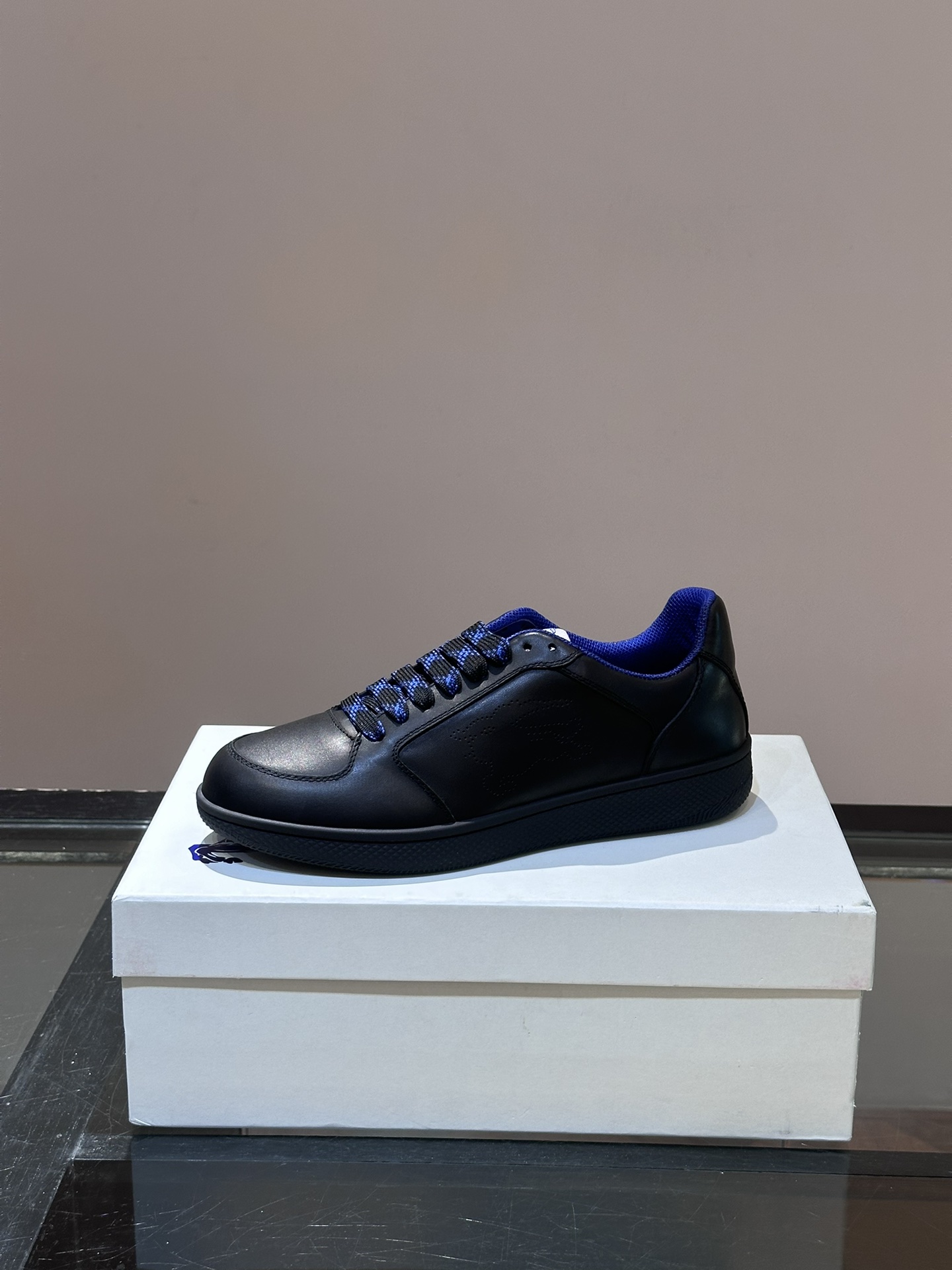 Burberry shoe