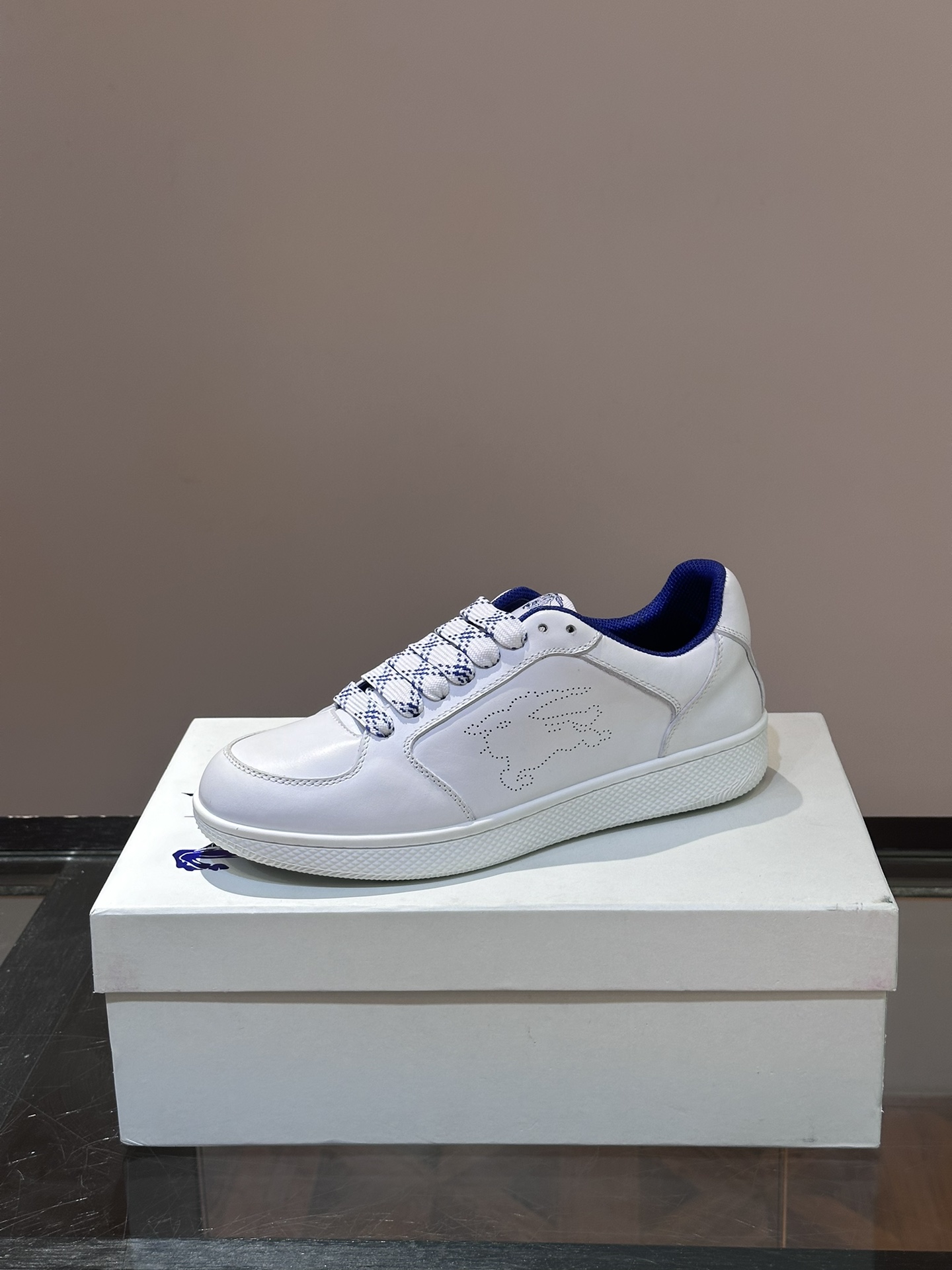 Burberry shoe