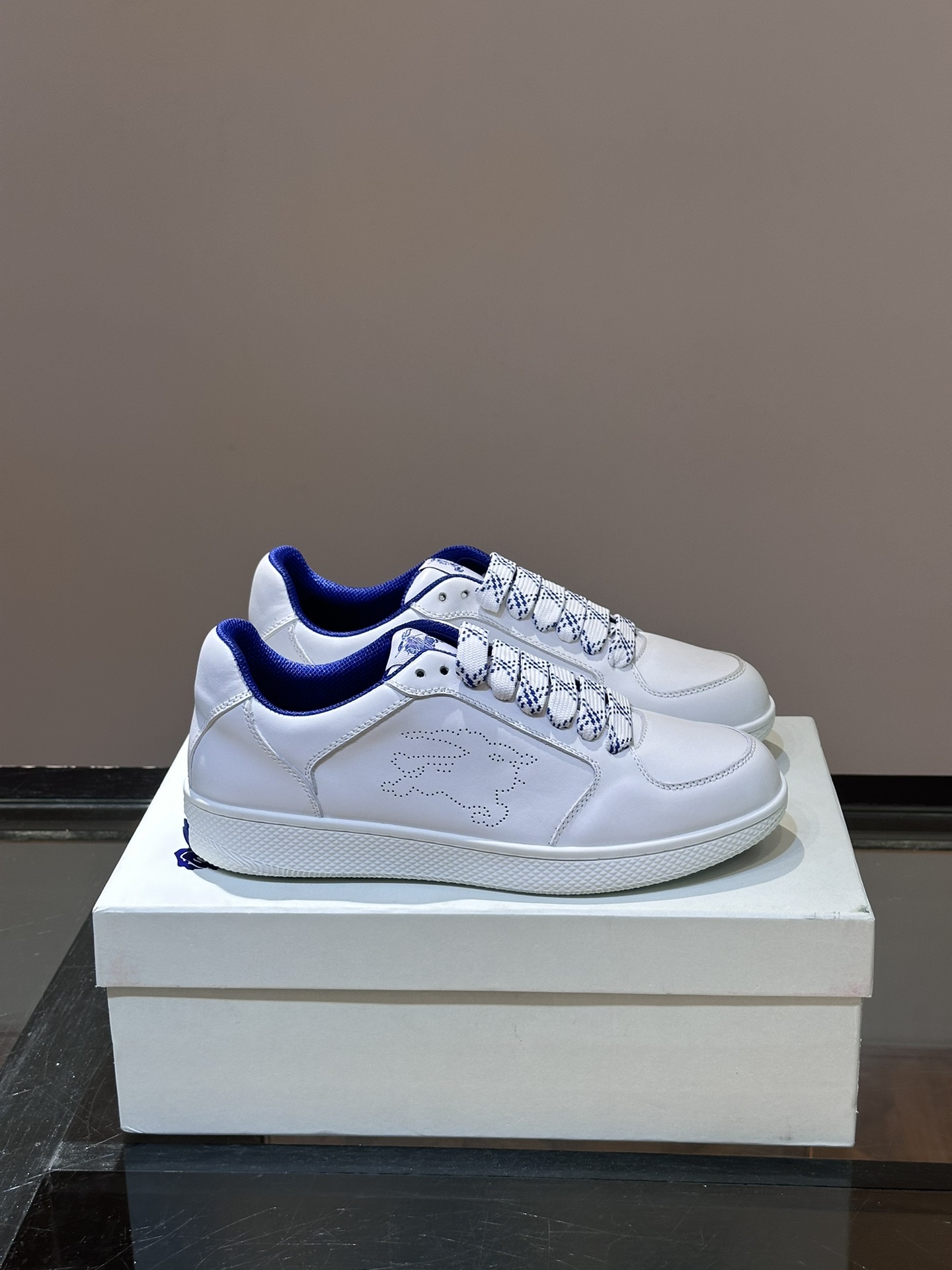 Burberry shoe