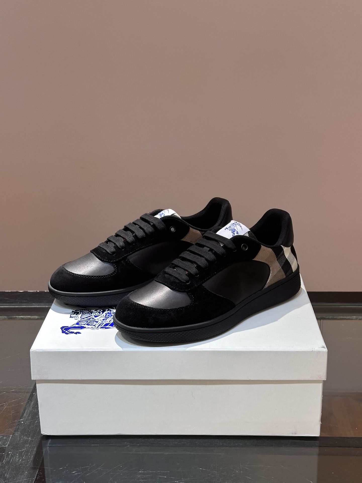 Burberry shoe