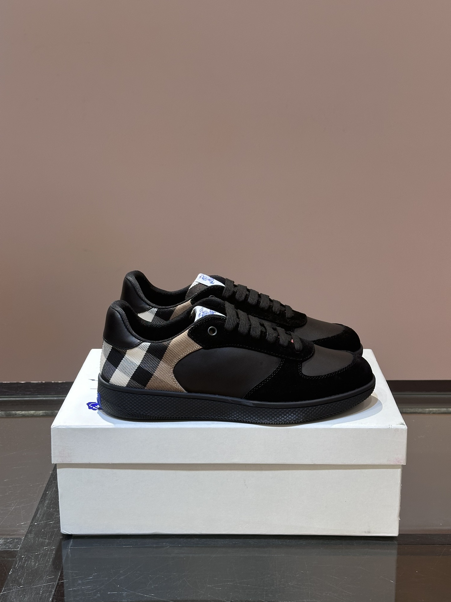 Burberry shoe