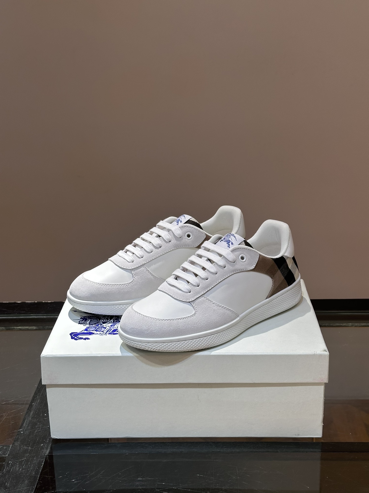 Burberry shoe
